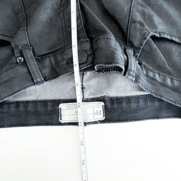 Free People Womens Casual Coated Denim Jeans Skinny Mid Rise Black Size 28 - Picture 8 of 10